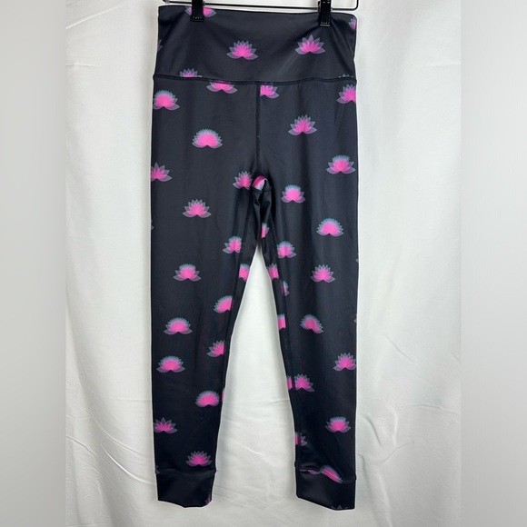 Free People Movement Leggings. Black With Pink And Blue Design. Women's Small. - Picture 1 of 10
